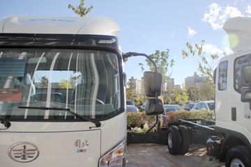 һ������ ��Ź�ʨ ���ذ� 163���� 4X2 �����Ῠ����(����)ͼƬ