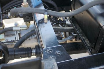 һ������ ��ž���5ϵ 180���� 4X2��ж��(����)ͼƬ