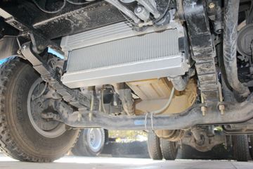 һ������ ��ž���5ϵ 180���� 4X2��ж��(����)ͼƬ