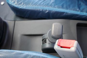 һ������ ��Ź�ʨ ���ذ� 163���� 4X2 �����Ῠ����(����)ͼƬ