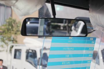 һ������ ��Ź�ʨ ���ذ� 163���� 4X2 �����Ῠ����(����)ͼƬ