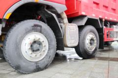 东风柳汽 乘龙H7 520马力 8X4 8.6米自卸车(LZ3317H7FB)
