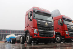 东风柳汽 乘龙H7重卡 2019款 315马力 6X2 9.6米载货车底盘(LZ1250H7CB)