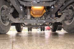 东风柳汽 乘龙H7重卡 2019款 315马力 6X2 9.6米载货车底盘(LZ1250H7CB)