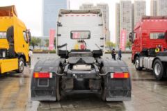 东风柳汽 乘龙T7重卡 560马力 6X4长头长轴距牵引车(LZ4251T7DB)