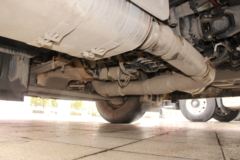 东风柳汽 乘龙T7重卡 560马力 6X4长头长轴距牵引车(LZ4251T7DB)