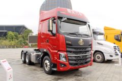 东风柳汽 乘龙H7重卡 2019款 560马力 6X4牵引车(LZ4258H7DB)