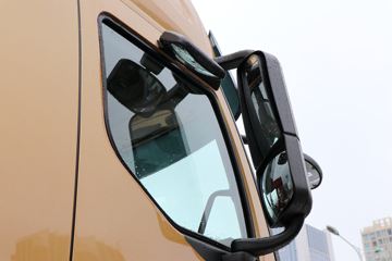 �������� ����H7�ؿ� 2019�� 600���� 6X4ǣ����(����)(LZ4252H7DC1)ͼƬ