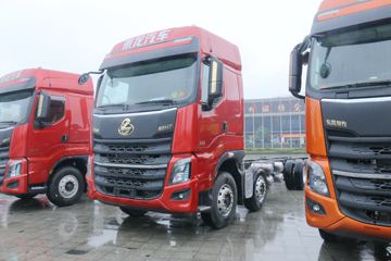 东风柳汽 乘龙H7重卡 2019款 480马力 8X4 9.6米载货车底盘(LZ1312H7FB)