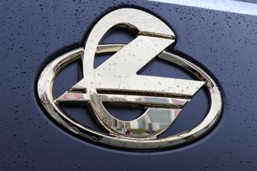 �������� ����H7�ؿ� 2019�� 600���� 6X4ǣ����(����)(LZ4252H7DC1)ͼƬ