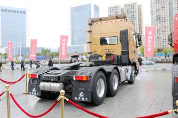 �������� ����H7�ؿ� 2019�� 600���� 6X4ǣ����(����)(LZ4252H7DC1)ͼƬ