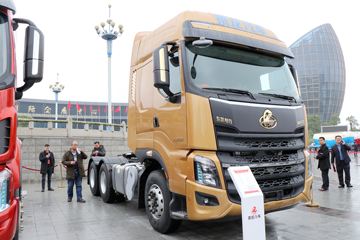 �������� ����H7�ؿ� 2019�� 600���� 6X4ǣ����(����)(LZ4252H7DC1)ͼƬ