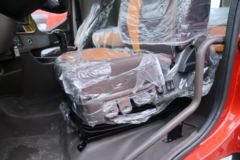 东风柳汽 乘龙H7重卡 2019款 480马力 8X4 9.6米载货车底盘(LZ1312H7FB) 东风柳汽 乘龙H7重卡 2019款 480马力 8X4 9.6米载货车底盘(LZ1312H7FB)