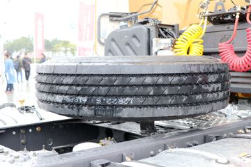 �������� ����H7�ؿ� 2019�� 600���� 6X4ǣ����(����)(LZ4252H7DC1)ͼƬ