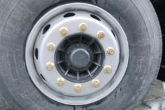 东风柳汽 乘龙H7重卡 2019款 480马力 8X4 9.6米载货车底盘(LZ1312H7FB) 东风柳汽 乘龙H7重卡 2019款 480马力 8X4 9.6米载货车底盘(LZ1312H7FB)