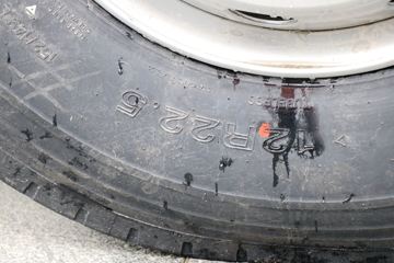 �������� ����H7�ؿ� 2019�� 600���� 6X4ǣ����(����)(LZ4252H7DC1)ͼƬ