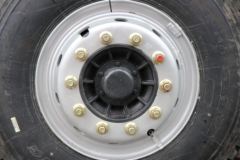 东风柳汽 乘龙H5中卡 290马力 6X2 7.8米仓栅式载货车(LZ5250CCYH7CB)