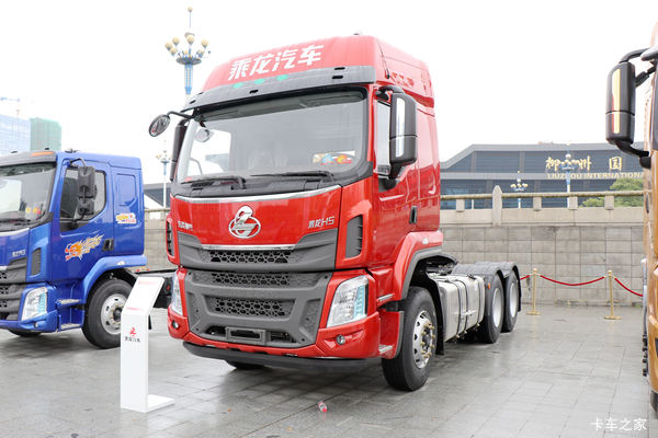 东风柳汽 乘龙H5重卡 375马力 6X4牵引车(LZ4253H5DB)