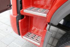 东风柳汽 乘龙H5重卡 400马力 6X4牵引车(国六)