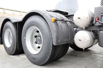 �������� ����H5�ؿ� 400���� 6X4ǣ����(����)ͼƬ