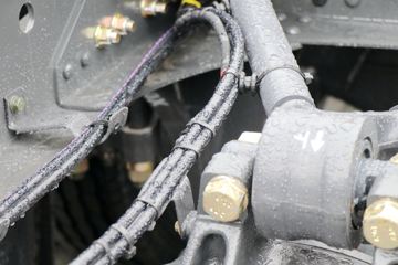 �������� ����H5�ؿ� 400���� 6X4ǣ����(����)ͼƬ