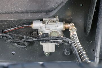 �������� ����H5�ؿ� 400���� 6X4ǣ����(����)ͼƬ