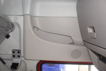 �������� ����H5�п� 240���� 4X2 6.8�ײ�դʽ�ػ���(LZ5182CCYM3AB)ͼƬ