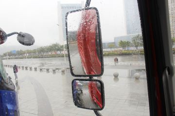 �������� ����H5�п� 240���� 4X2 6.8�ײ�դʽ�ػ���(LZ5182CCYM3AB)ͼƬ