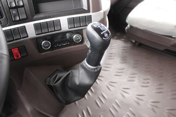 �������� ����H5�п� 240���� 4X2 6.8�ײ�դʽ�ػ���(LZ5182CCYM3AB)ͼƬ