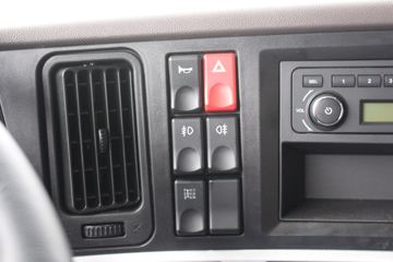 �������� ����H5�п� 240���� 4X2 6.8�ײ�դʽ�ػ���(LZ5182CCYM3AB)ͼƬ