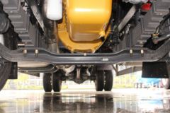 东风柳汽 乘龙H5中卡 240马力 4X2 6.8米仓栅式载货车(LZ5182CCYM3AB)