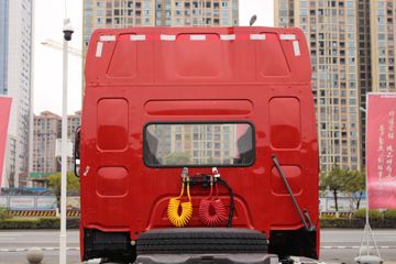 �������� ����T5�ؿ� 430���� 6X4 LNG��ͷǣ����(�����)ͼƬ