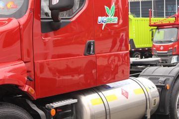 �������� ����T5�ؿ� 430���� 6X4 LNG��ͷǣ����(�����)ͼƬ