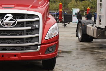 �������� ����T5�ؿ� 430���� 6X4 LNG��ͷǣ����(�����)ͼƬ