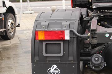 �������� ����T5�ؿ� 430���� 6X4 LNG��ͷǣ����(�����)ͼƬ