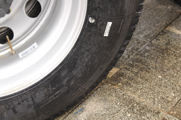 �������� ����T5�ؿ� 430���� 6X4 LNG��ͷǣ����(�����)ͼƬ