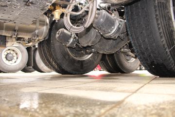 �������� ����T5�ؿ� 430���� 6X4 LNG��ͷǣ����(�����)ͼƬ