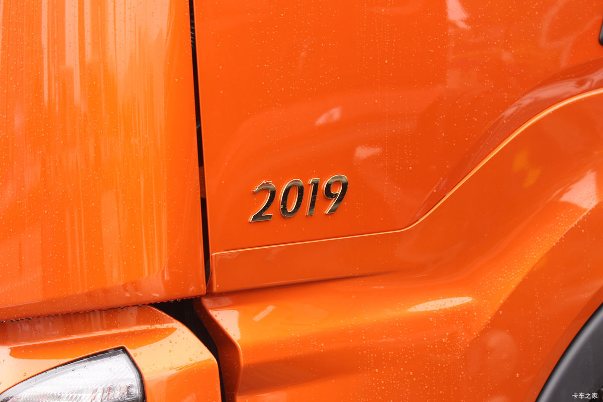  H7ؿ 2019ͨ 460 8X4 9.6ػ(LZ1312H7FB)                                                