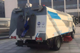 跃进底盘 扫路车外观图片