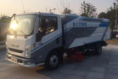 跃进 超越C300-38 125马力 4X2 洗扫车(畅达牌)(NJ5080TXS5)