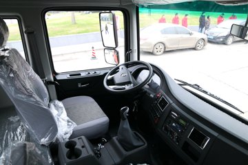 ���� ������D9 220���� 4X2 8����������ʽ�ػ���(����)(EQ5160XYKL9CDHAC)ͼƬ