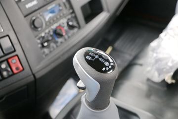 ���� ������D9 220���� 4X2 8����������ʽ�ػ���(����)(EQ5160XYKL9CDHAC)ͼƬ