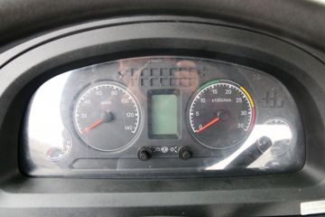 ���� ������D9 220���� 4X2 8����������ʽ�ػ���(����)(EQ5160XYKL9CDHAC)ͼƬ