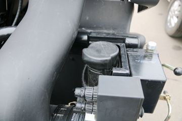 ���� ������D9 220���� 4X2 8����������ʽ�ػ���(����)(EQ5160XYKL9CDHAC)ͼƬ