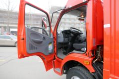 东风 多利卡D6-L 2018款 140马力 4.17米单排厢式轻卡(国六) 东风 多利卡D6-L 2018款 140马力 4.17米单排厢式轻卡(国六)