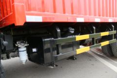 东风 多利卡D6-L 2018款 140马力 4.17米单排厢式轻卡(国六) 东风 多利卡D6-L 2018款 140马力 4.17米单排厢式轻卡(国六)