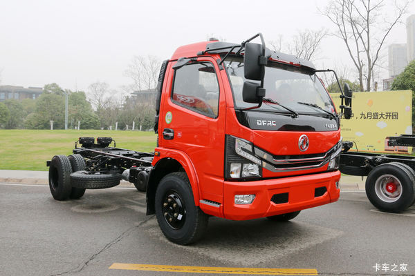 多利卡D6载货车限时促销中 优惠0.8万