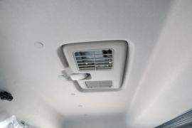 EV350&nbsp;电动载货车内饰图片