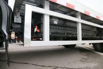 ����綯 ������ EV350 4.5T 4.2�׵��Ŵ��綯��ʽ�Ῠ89.35kWhͼƬ