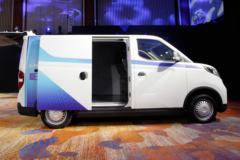 上汽大通EV30 2019款 智运版 2.4T 4.5米短轴纯电动封闭货车(盟固利电池)35kWh 上汽大通EV30 2019款 智运版 2.4T 4.5米短轴纯电动封闭货车(盟固利电池)35kWh